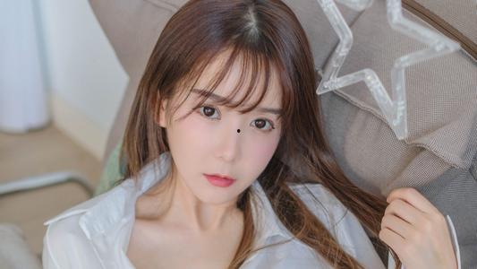 云南男网红吃瓜事件真相,揭秘背后真相与反思  第3张